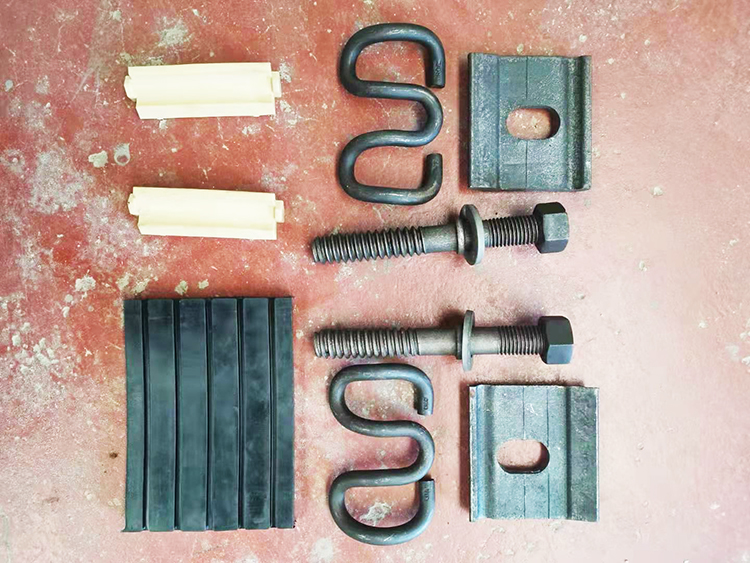 鐵(tie)路扣件(jian) 