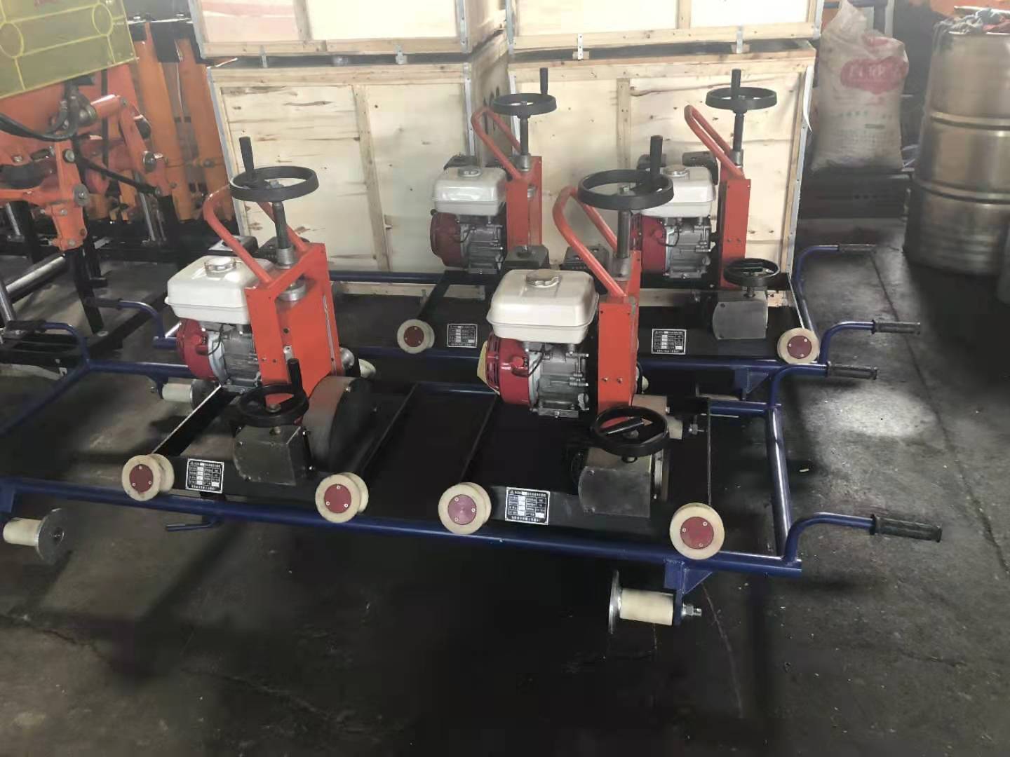 NCM-4.0型内(nei)燃道岔打(dǎ)磨機 